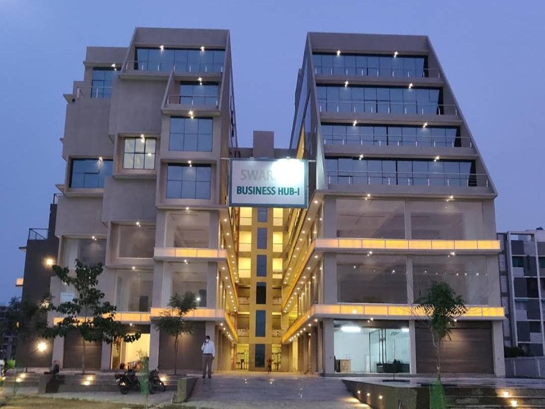 Hotel Ggc Inn อาเมดาบัด ภายนอก รูปภาพ
